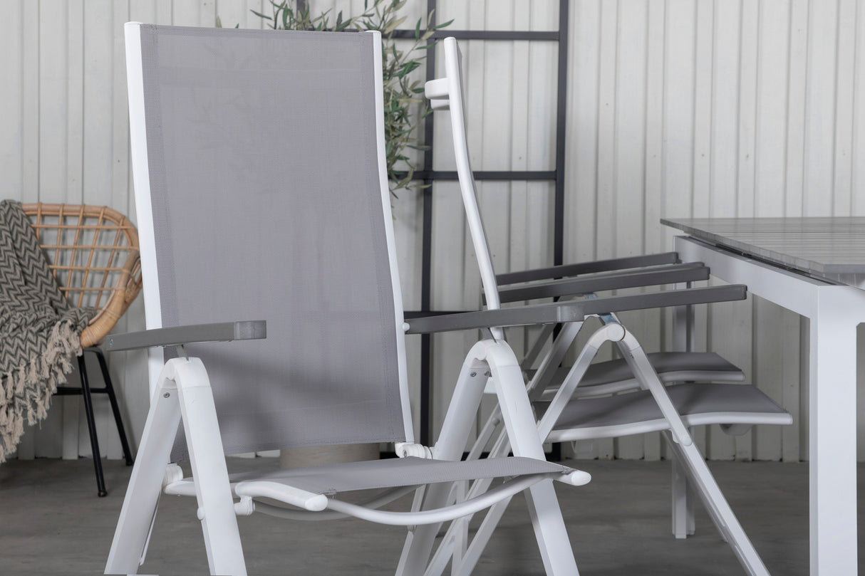 Galds un krēslu komplekts 271191