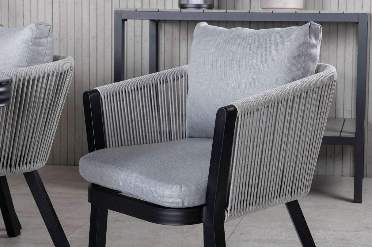 Galds un krēslu komplekts 441161