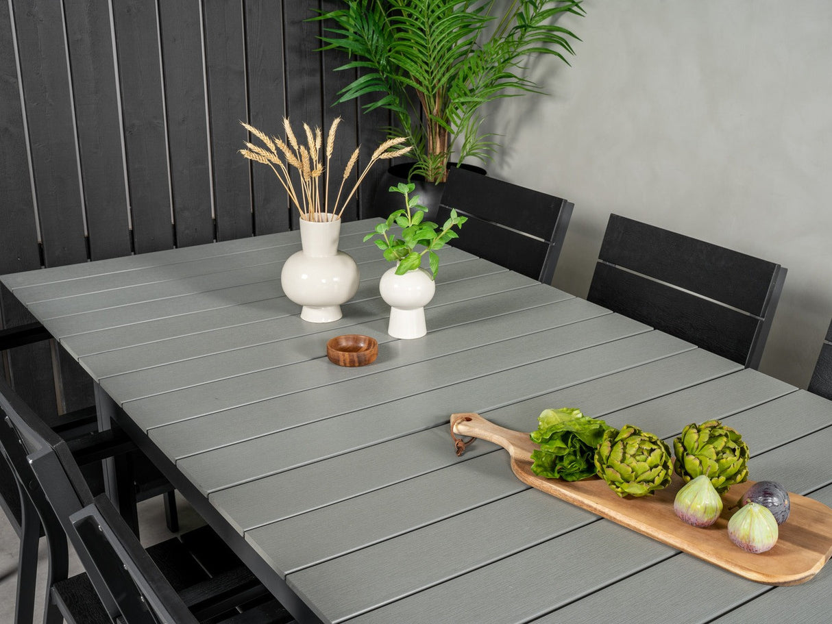 Galds un krēslu komplekts 441544