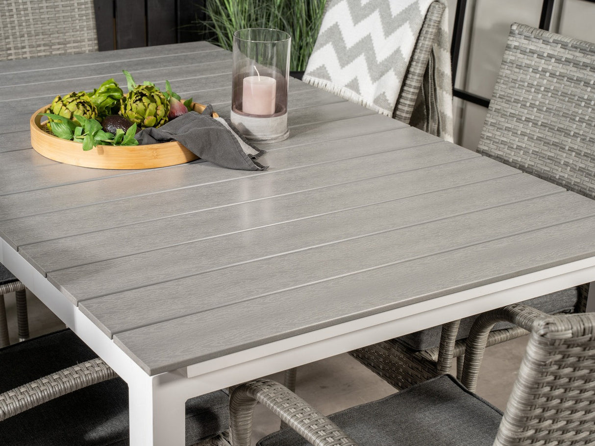 Galds un krēslu komplekts 423136