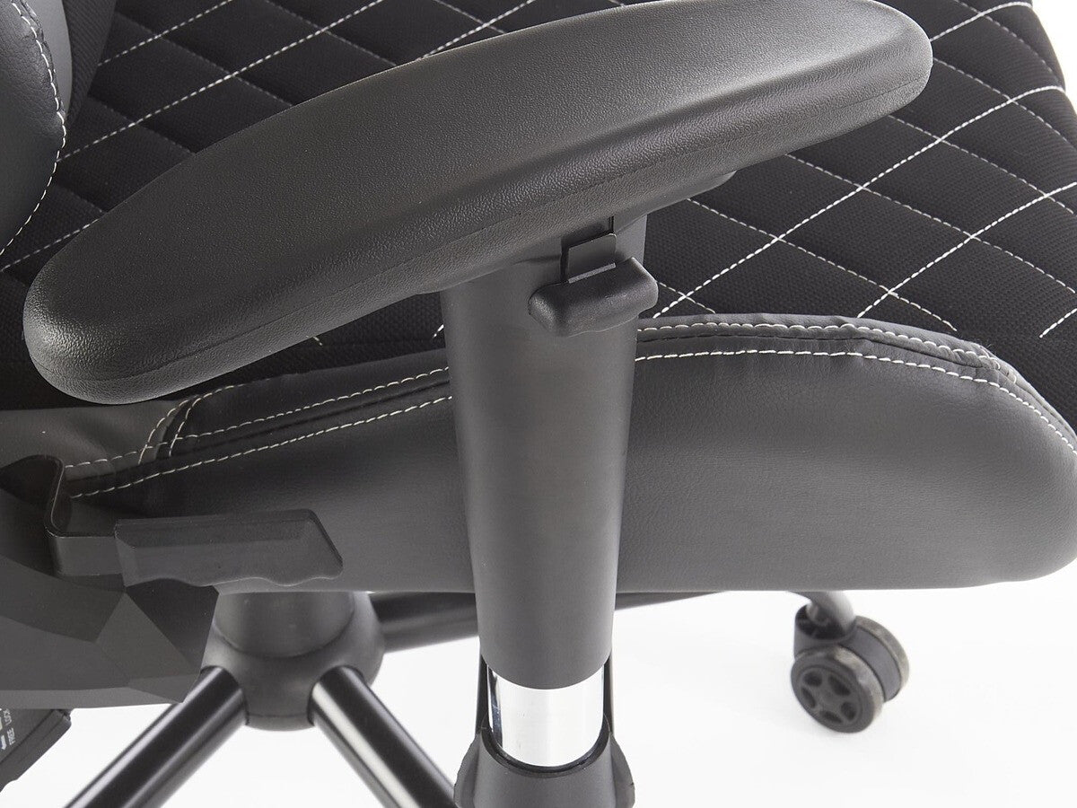 Spēļu krēsls 496579