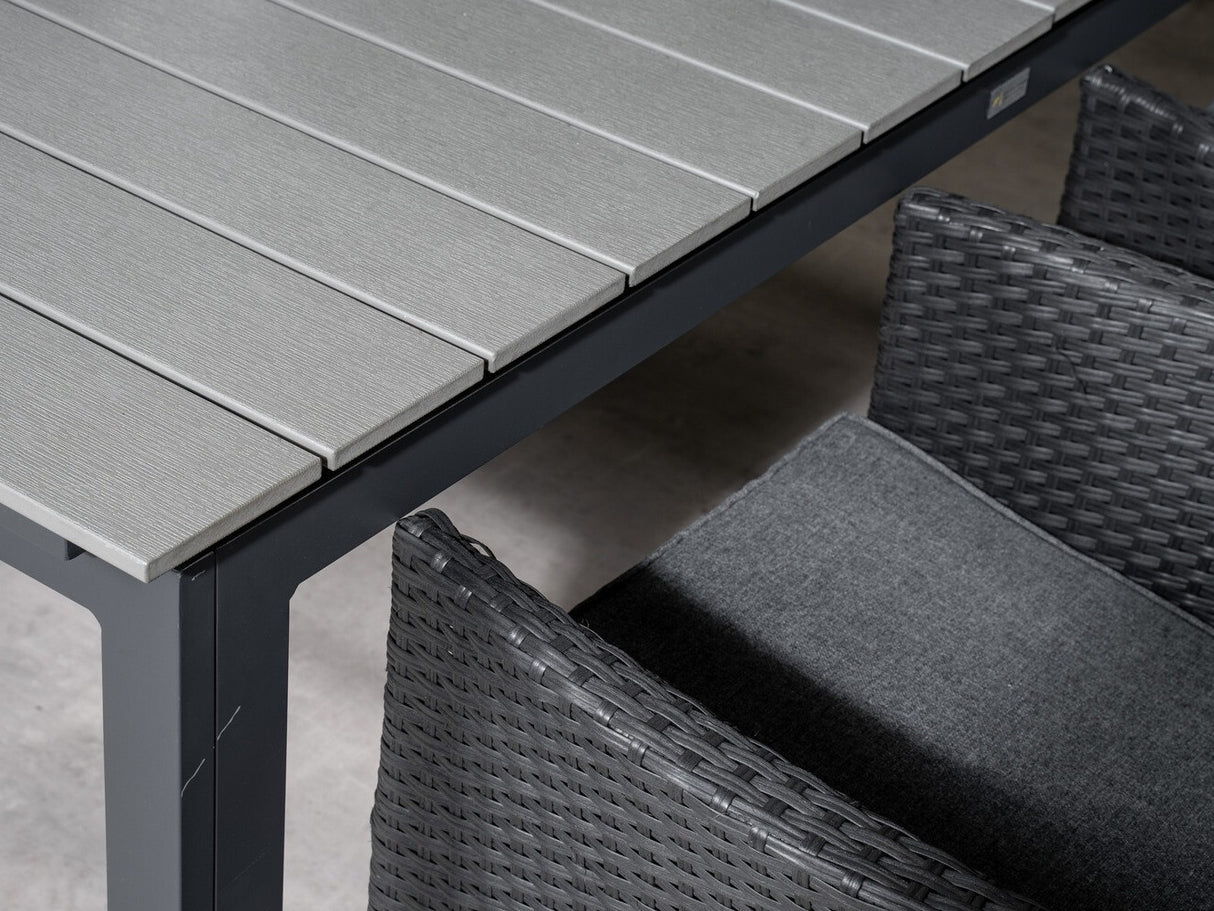 Galds un krēslu komplekts 421395