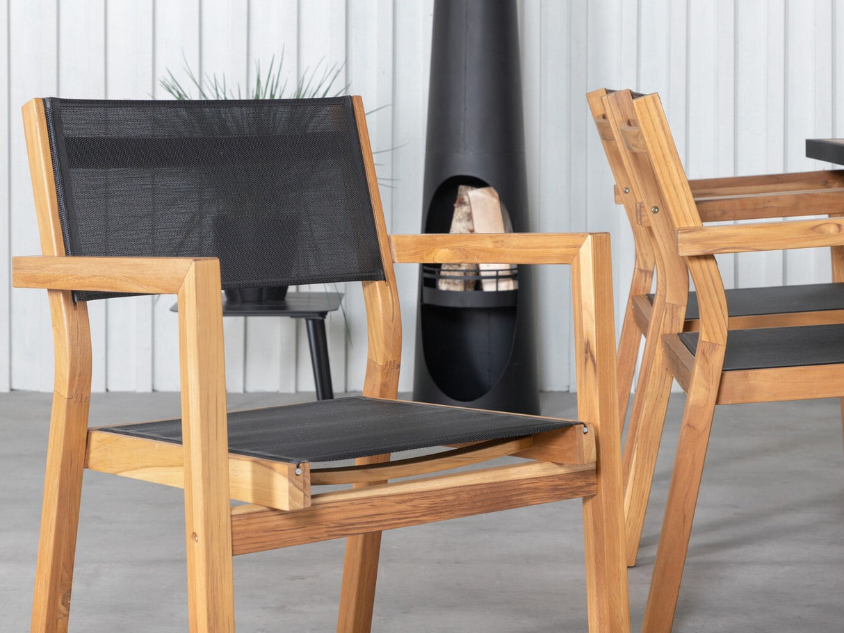 Galds un krēslu komplekts 440429