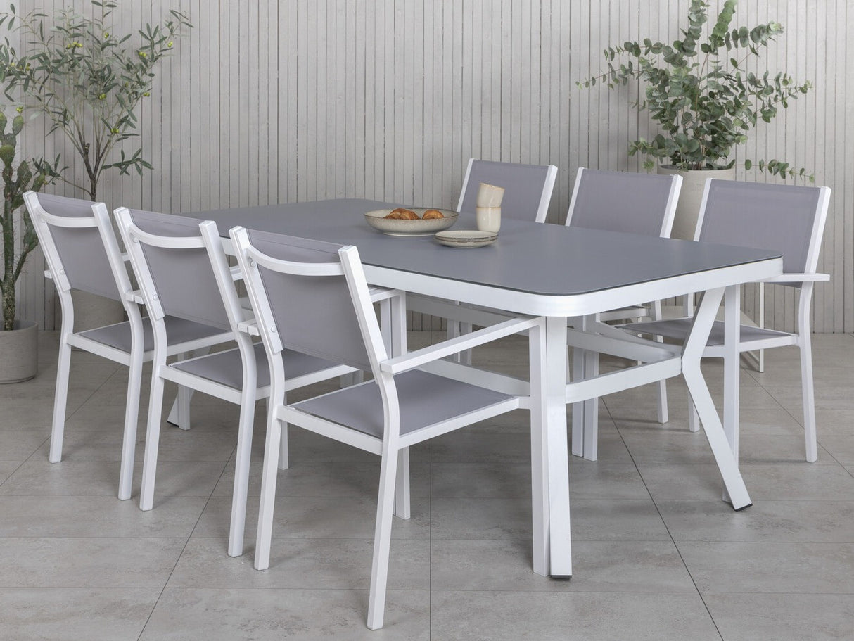 Galds un krēslu komplekts 440634