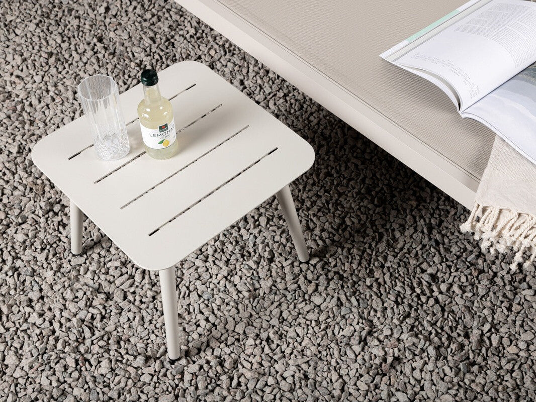 Dārza galdiņš 439777