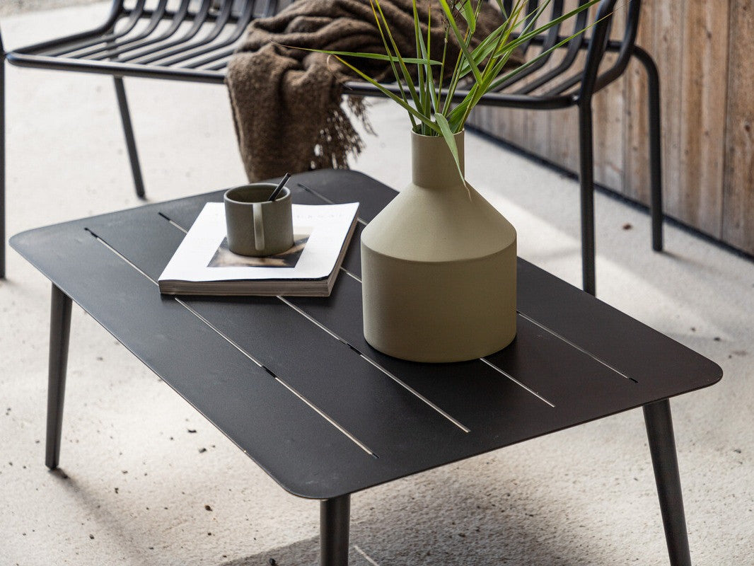 Dārza galdiņš 479490