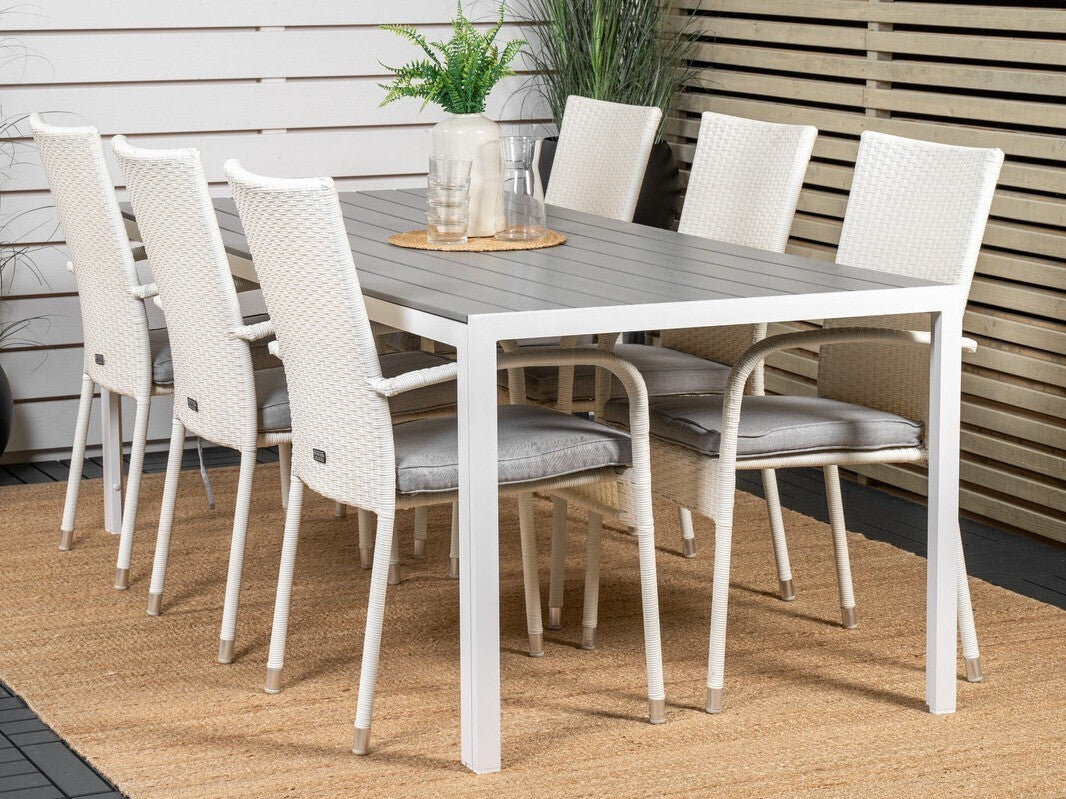 Galds un krēslu komplekts 420672