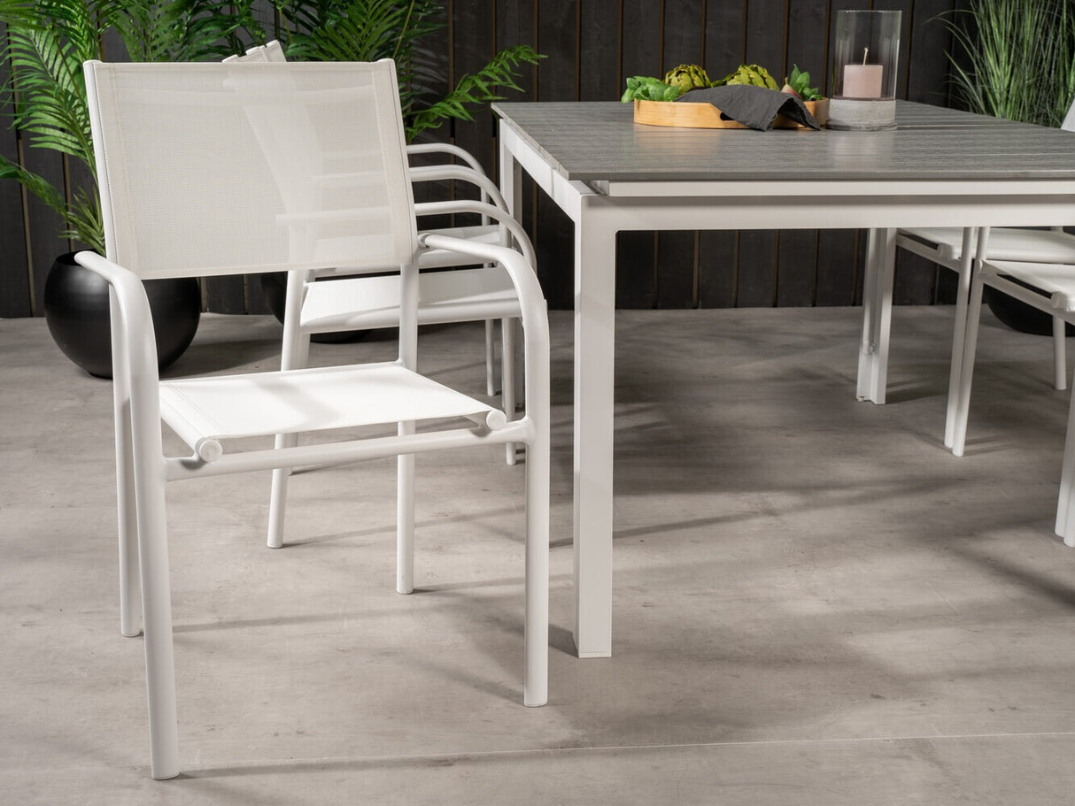 Galds un krēslu komplekts 423143