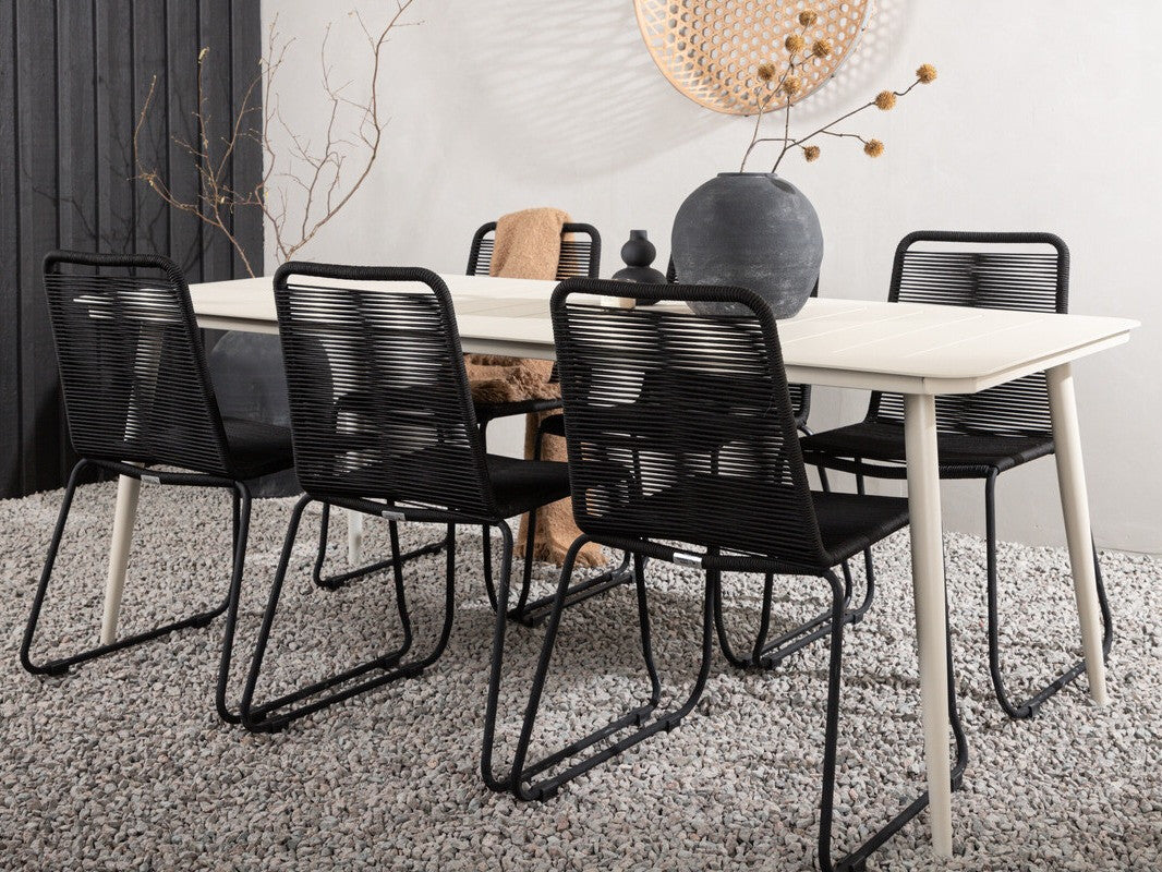 Galds un krēslu komplekts 483661