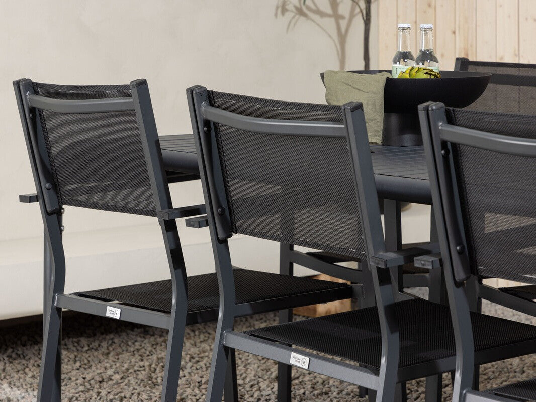 Galds un krēslu komplekts 483902