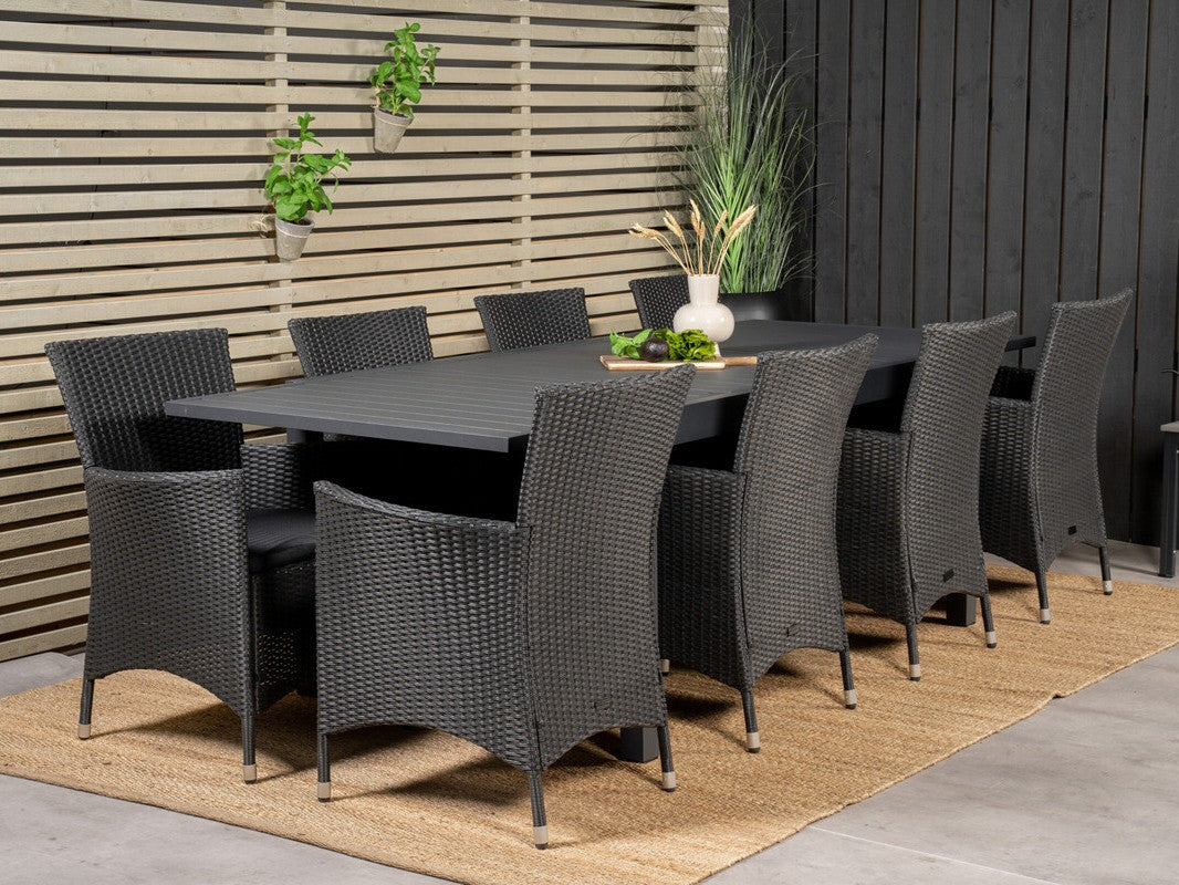 Galds un krēslu komplekts 484127