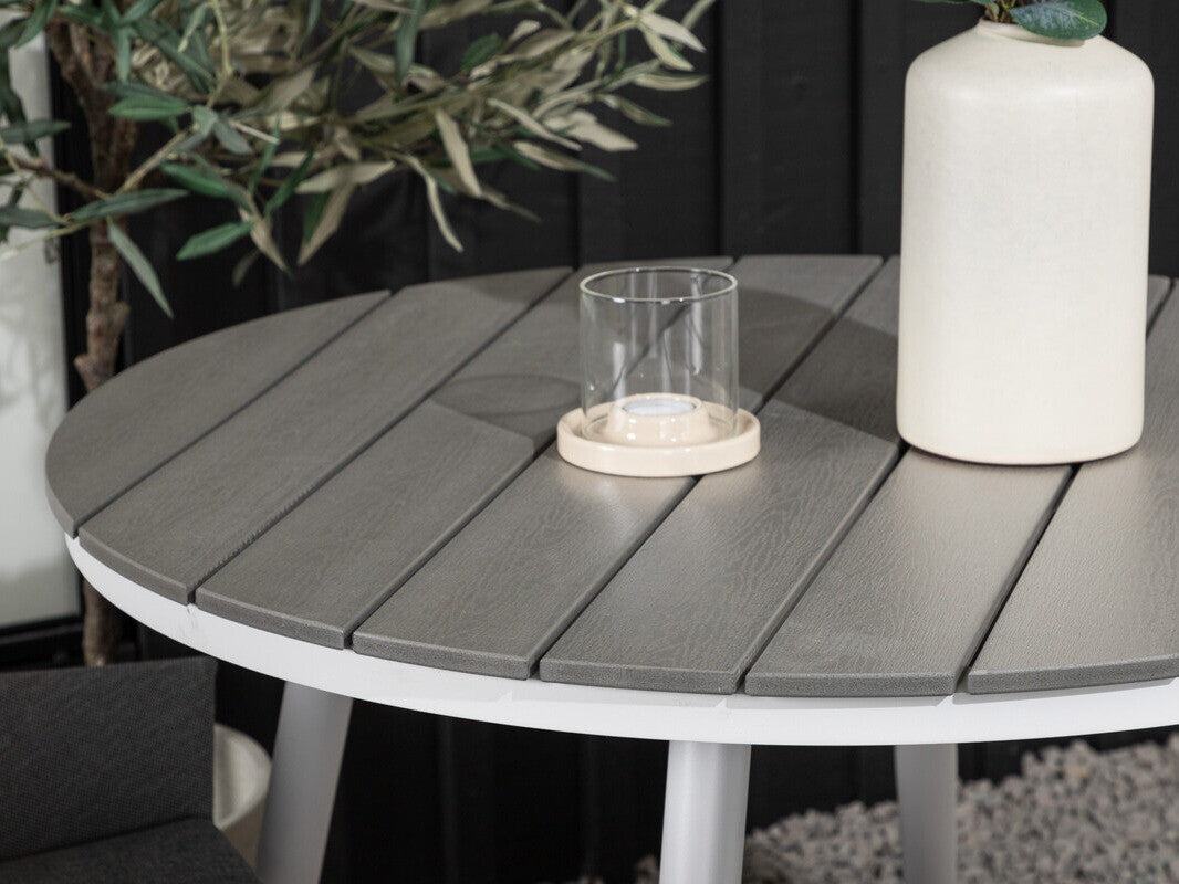 Galds un krēslu komplekts 485376