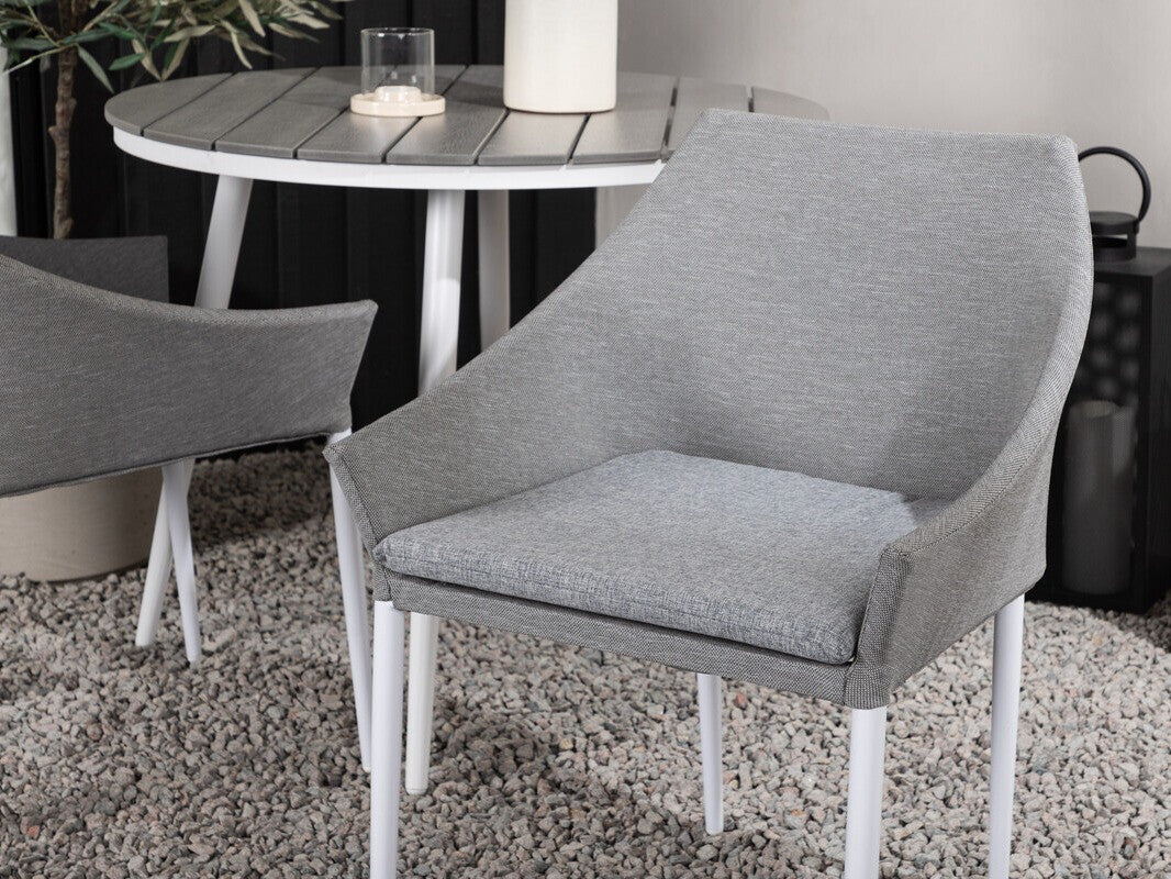 Galds un krēslu komplekts 485376