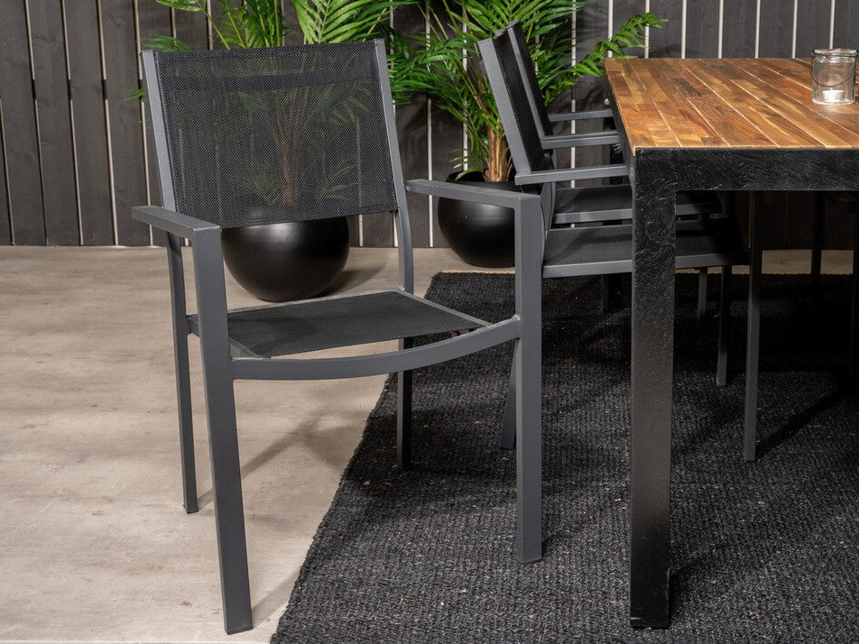 Galds un krēslu komplekts 492160