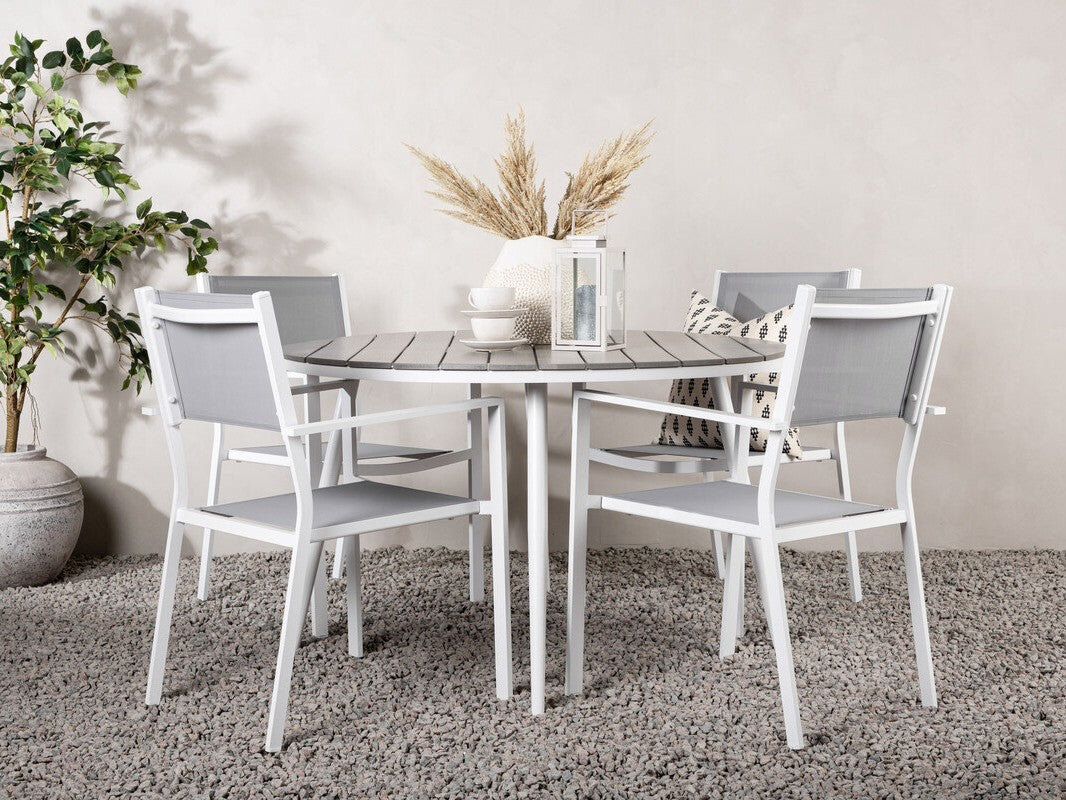 Galds un krēslu komplekts 500524