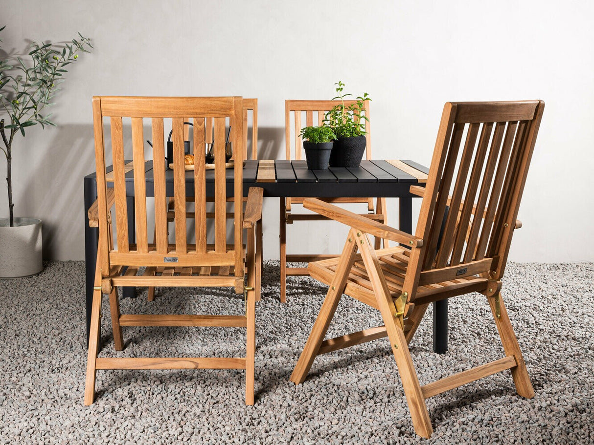 Galds un krēslu komplekts 500530