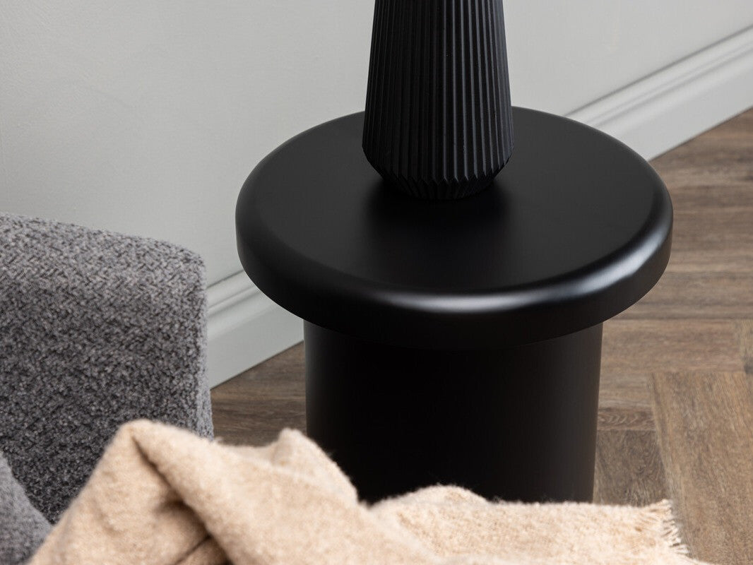 Žurnālu galdiņš 510024