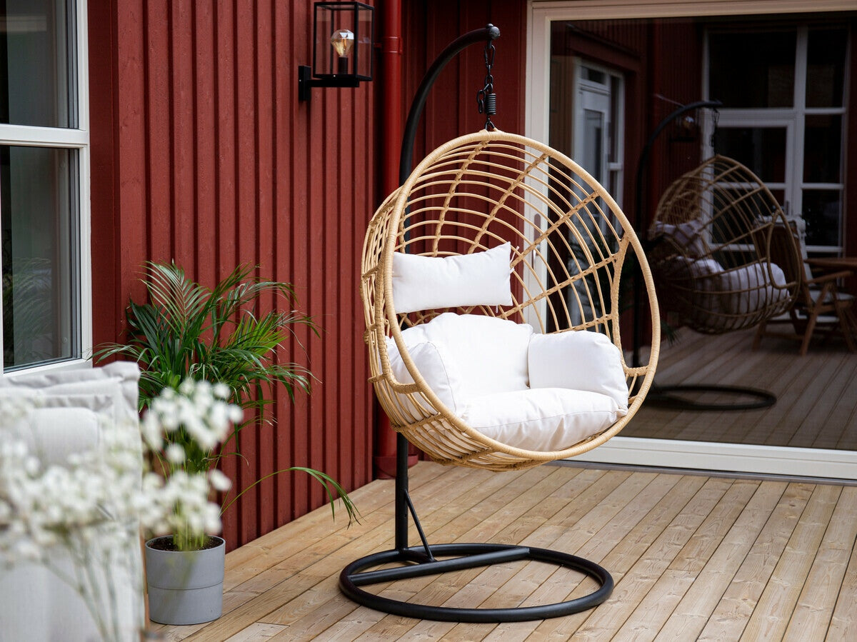 Piekaramais krēsls 266558