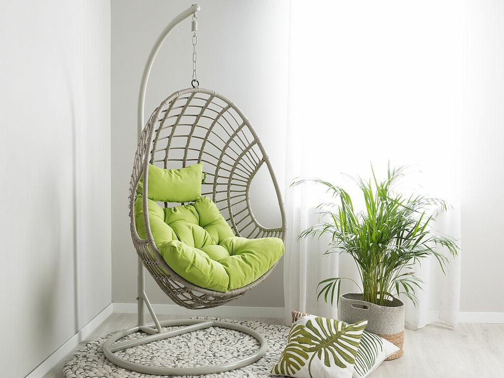 Piekaramais krēsls 539490