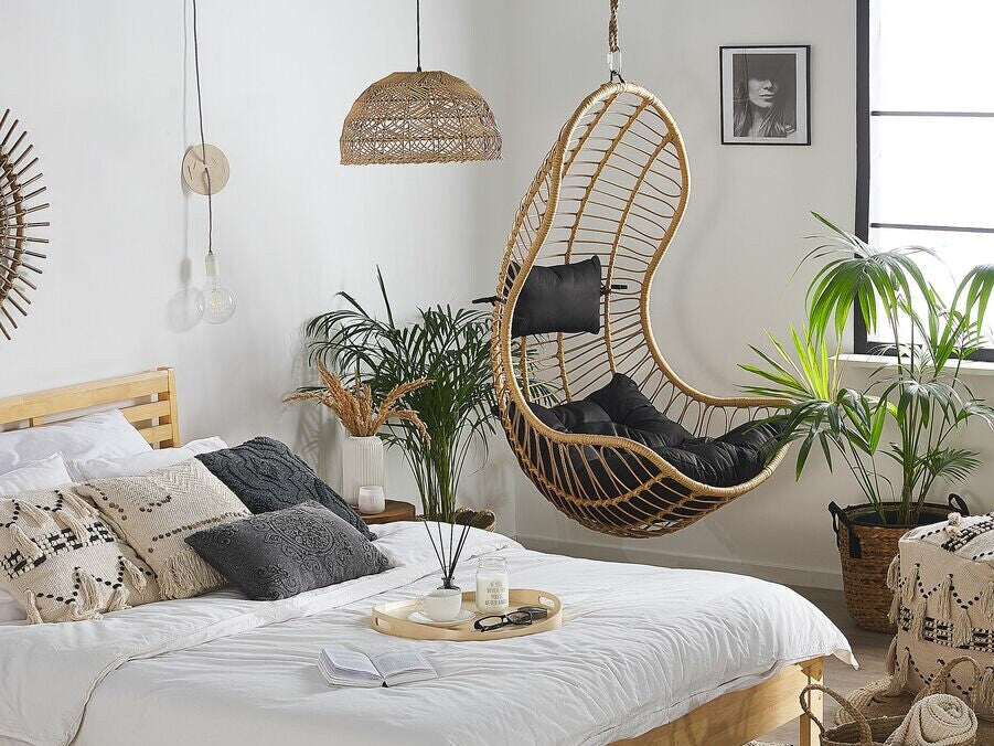 Piekaramais krēsls 540739