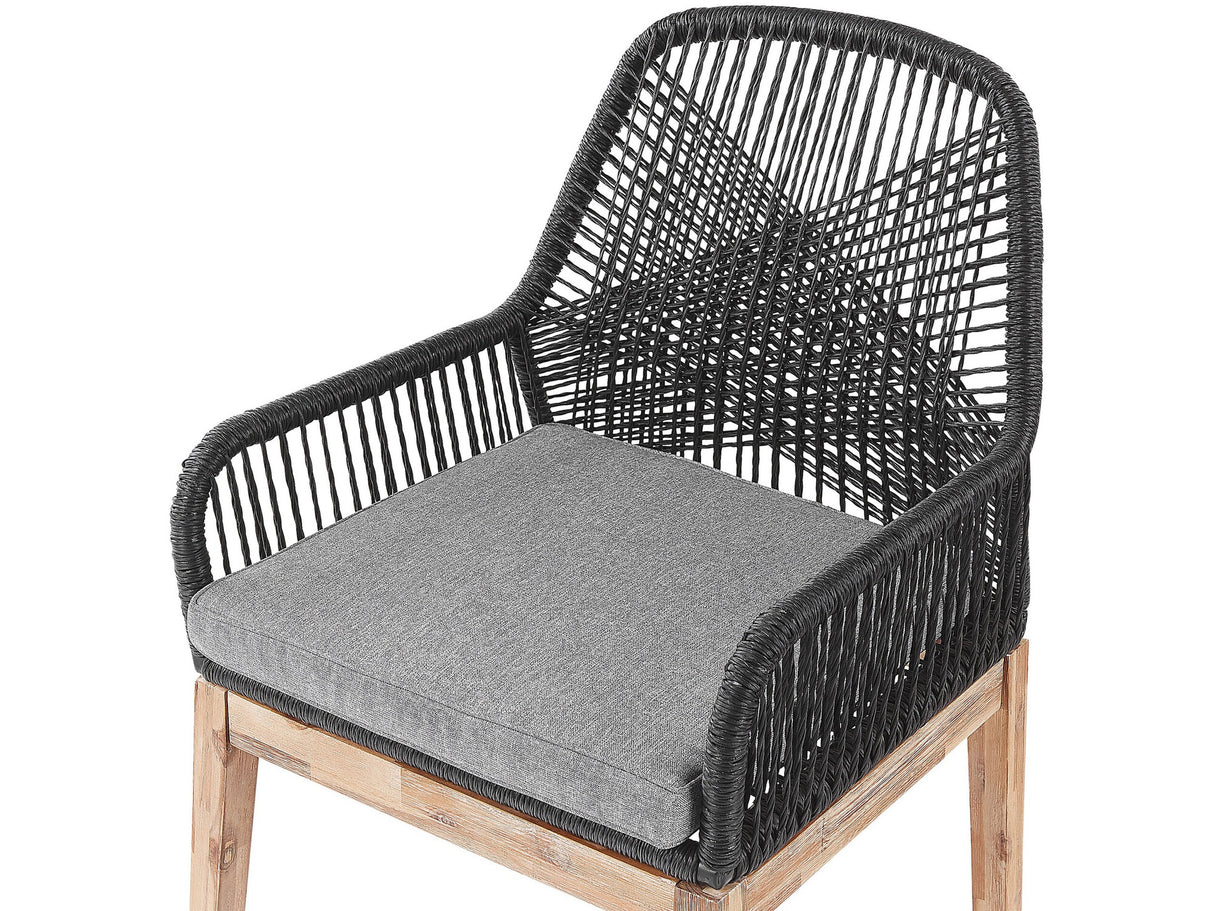 Galds un krēslu komplekts 542346