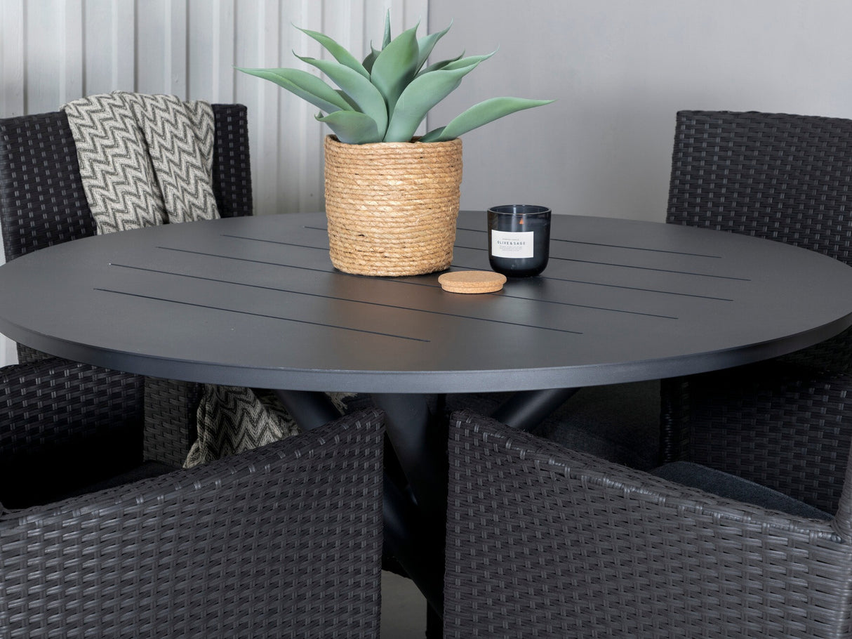 Galds un krēslu komplekts 490831