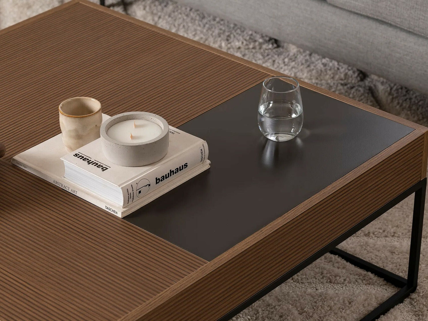 Žurnālu galdiņš 549808