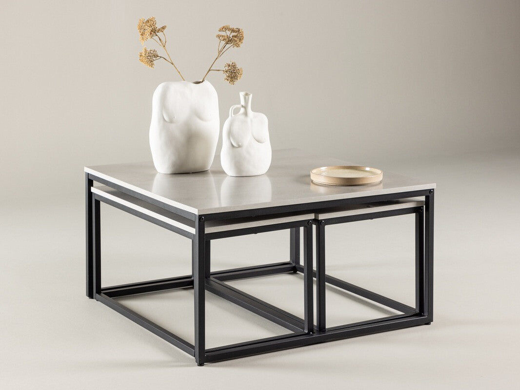 Žurnālu galdiņu komplekts 559525