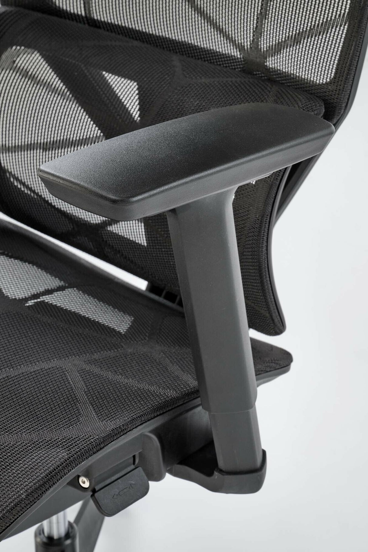 Biroja krēsls 560594