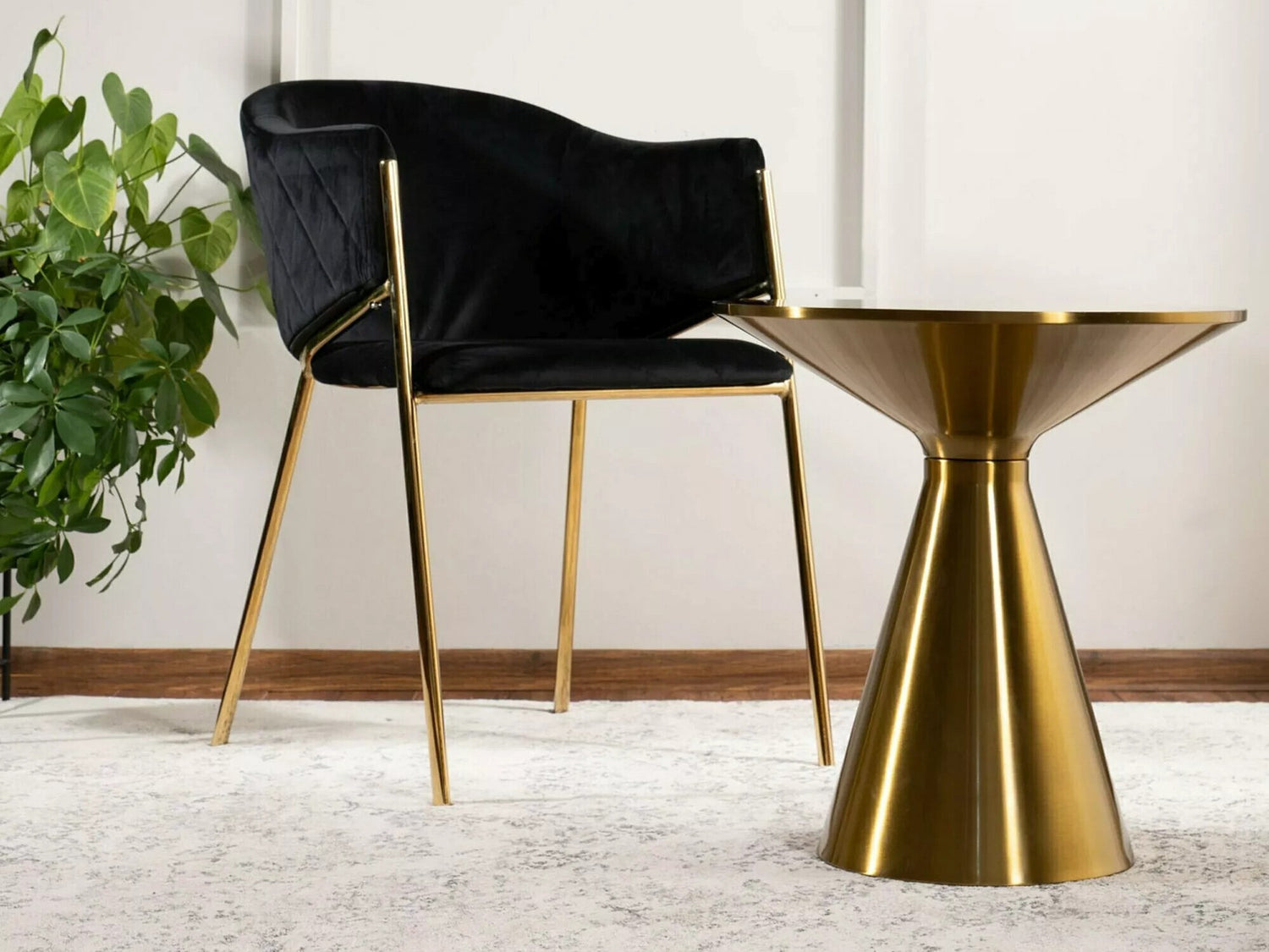 Žurnālu galdiņš 563029