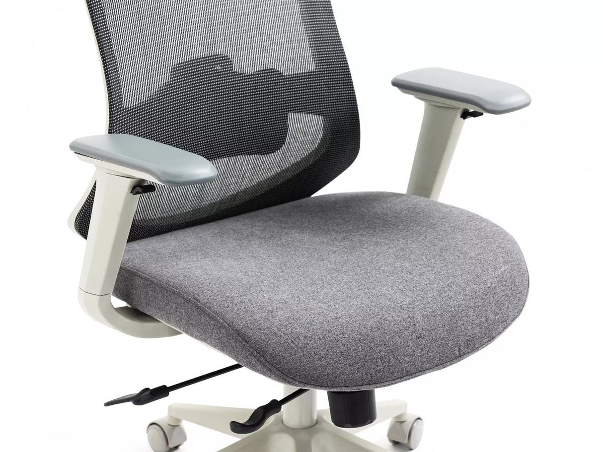 Biroja krēsls 567205