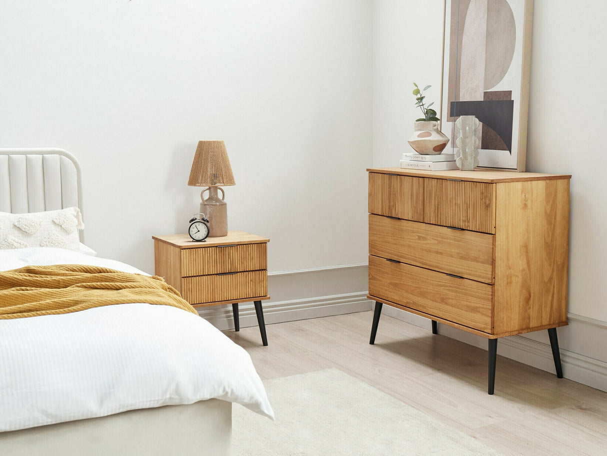 Naktsgaldiņš 573630