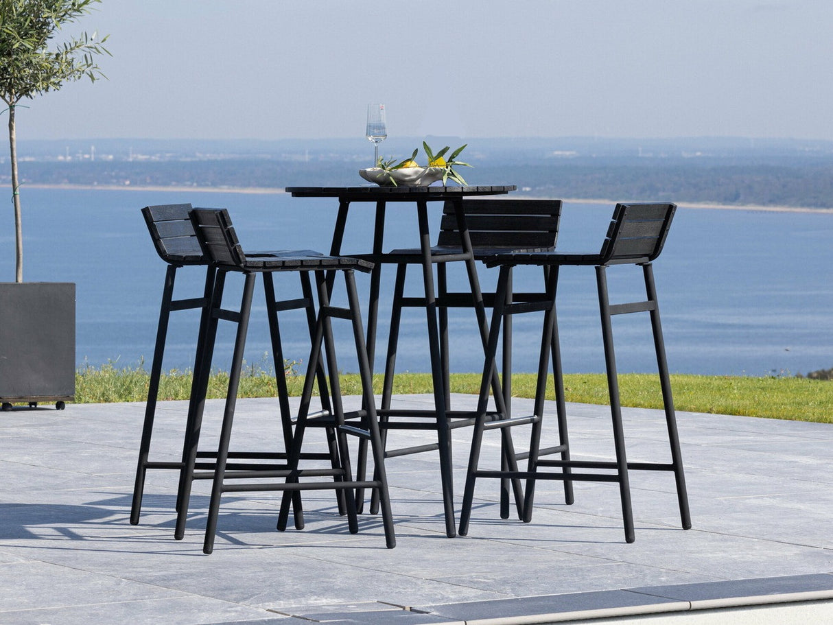 Galds un krēslu komplekts 576779