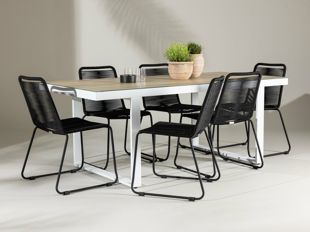 Galds un krēslu komplekts 576890