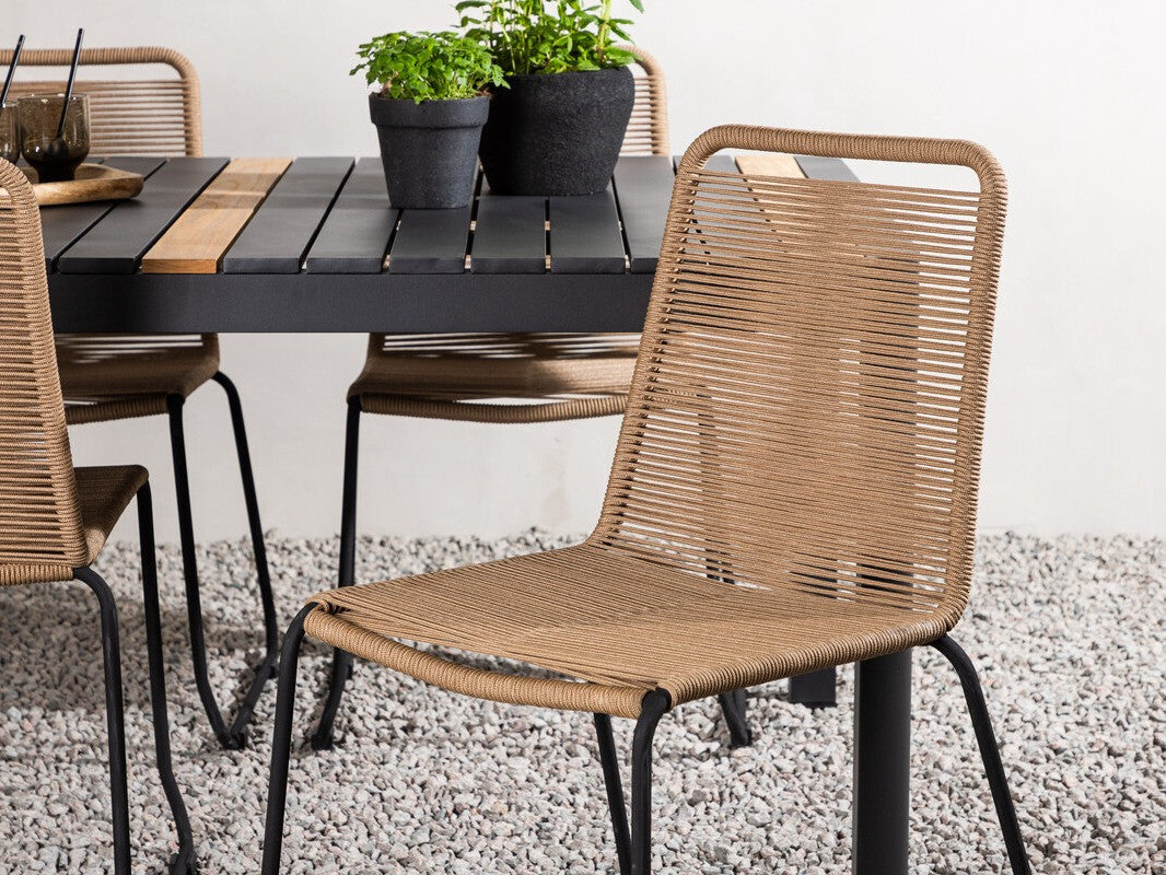 Galds un krēslu komplekts 577047