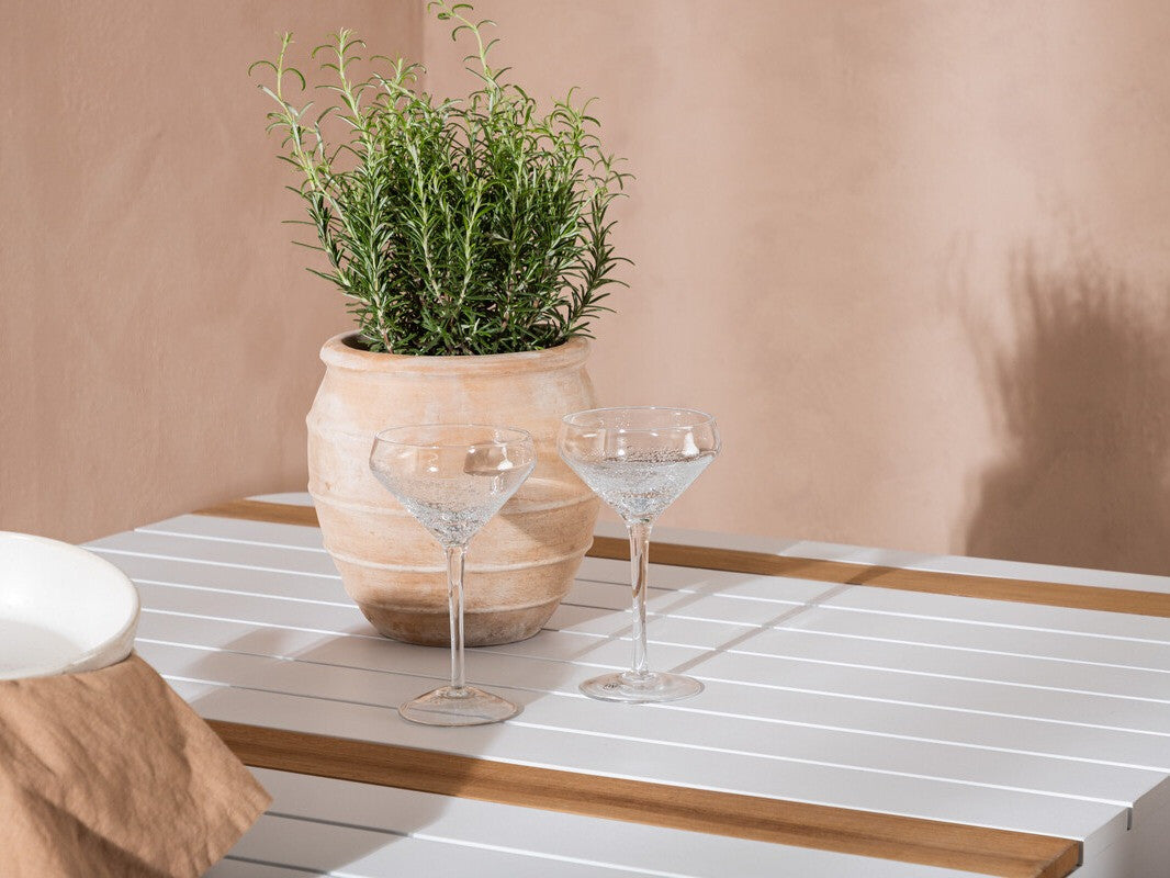 Galds un krēslu komplekts 577047