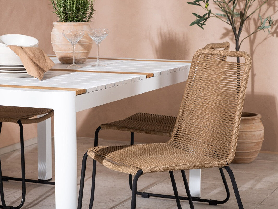 Galds un krēslu komplekts 577047