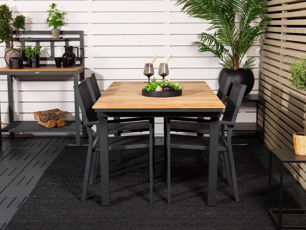 Galds un krēslu komplekts 586363