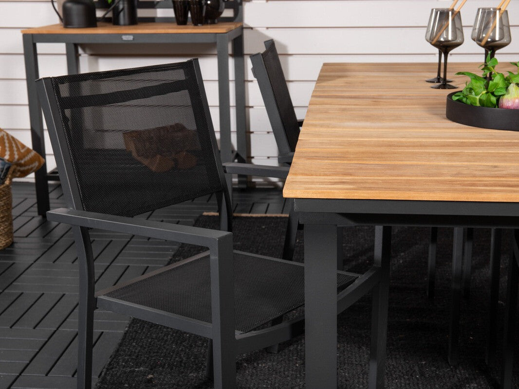 Galds un krēslu komplekts 586363