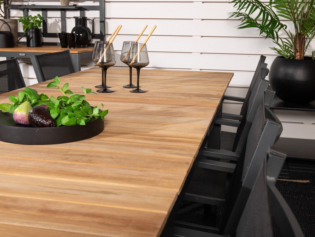 Galds un krēslu komplekts 586364