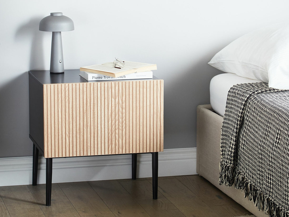 Naktsgaldiņš 587530