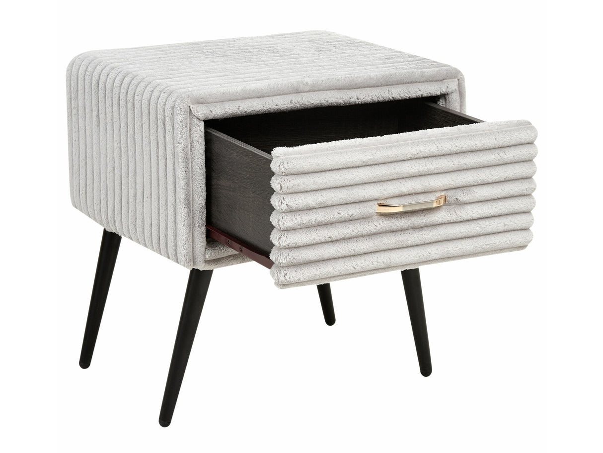 Naktsgaldiņš 588025 4011490