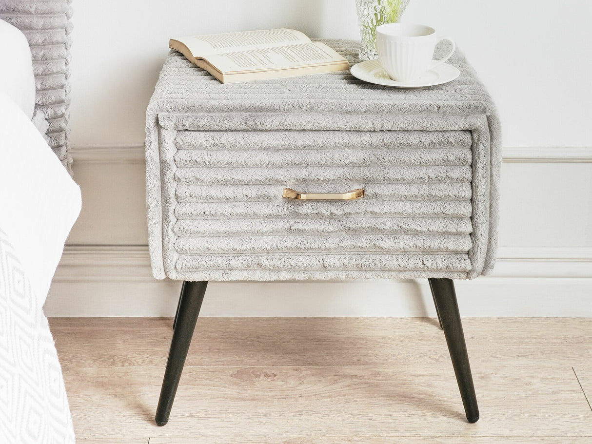 Naktsgaldiņš 588025