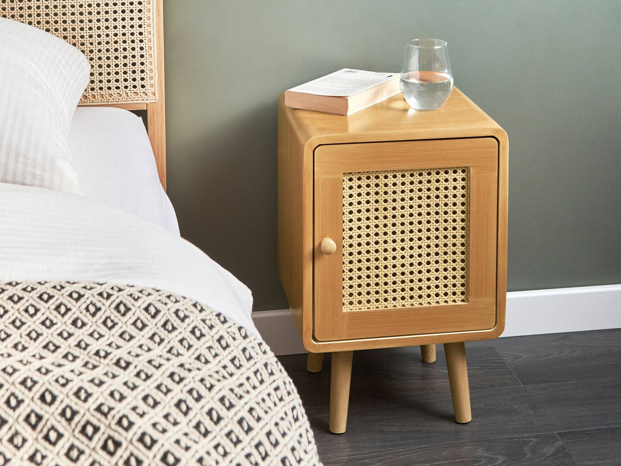 Naktsgaldiņš 589170