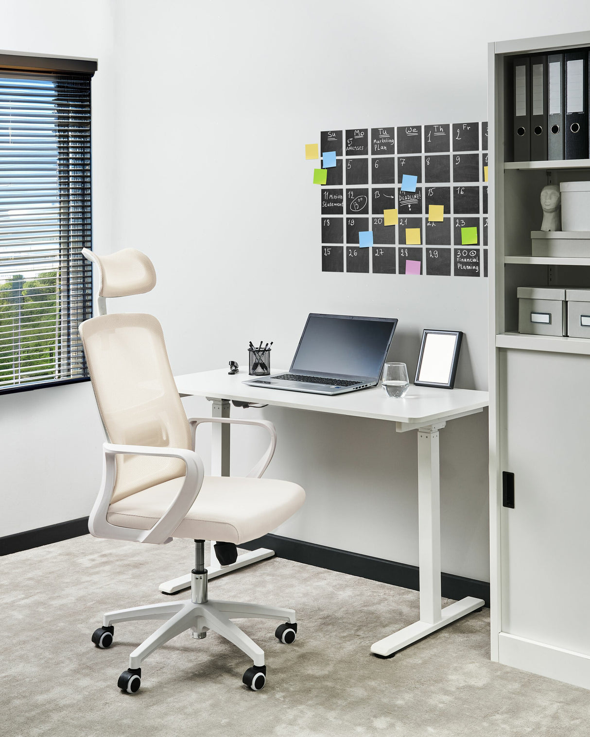 Biroja krēsls 590726