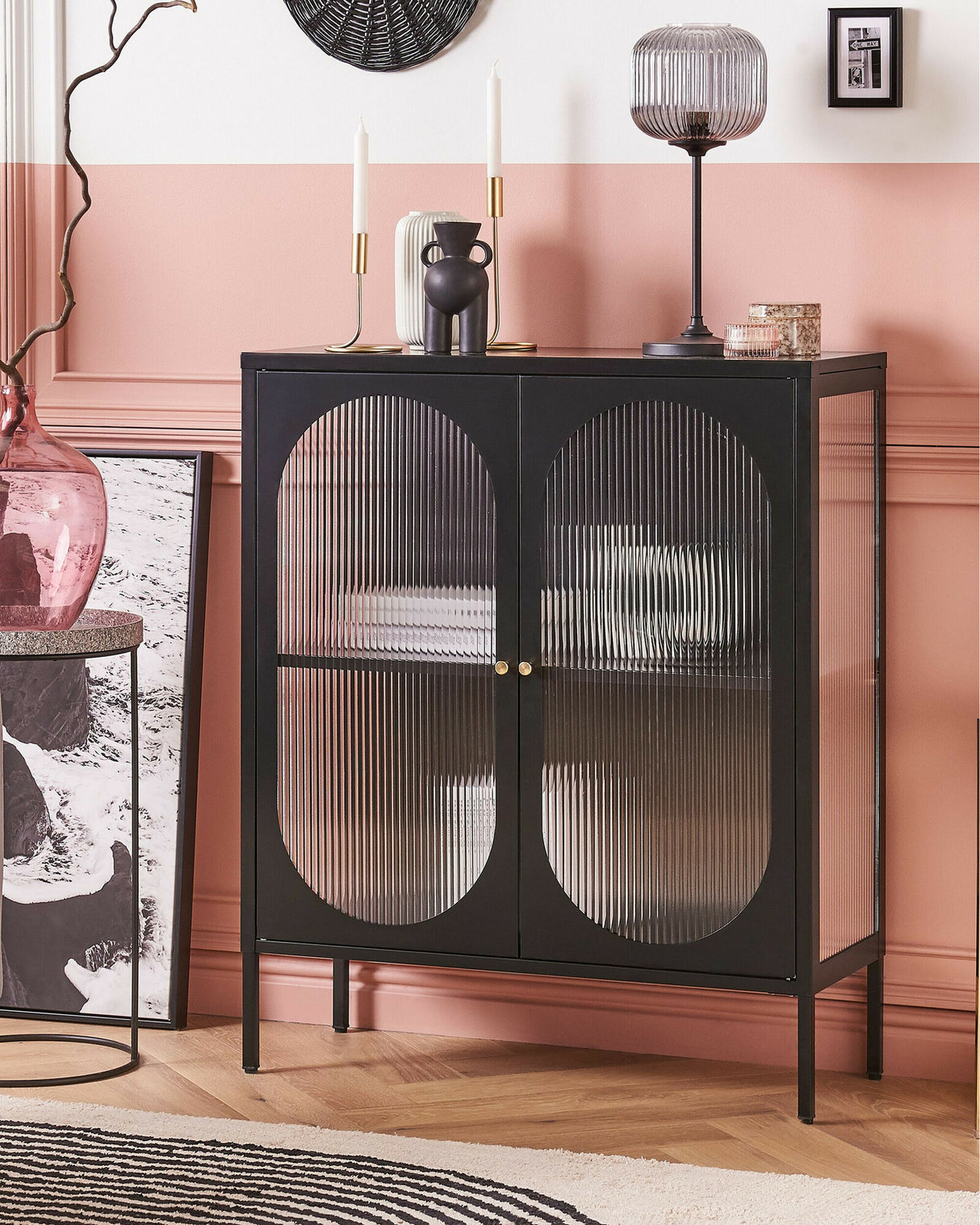 Skapis 590686 4040768