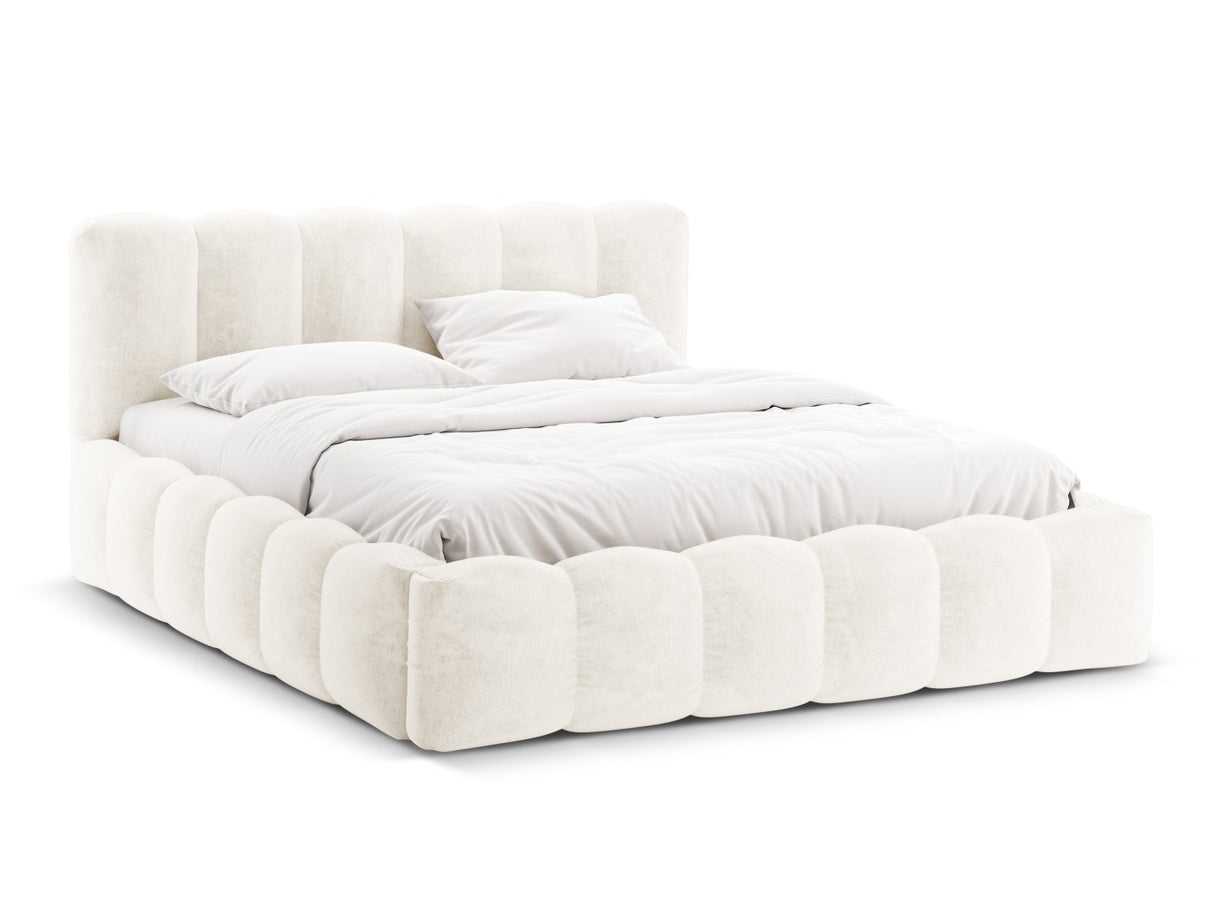 Gulta 560928 4097998