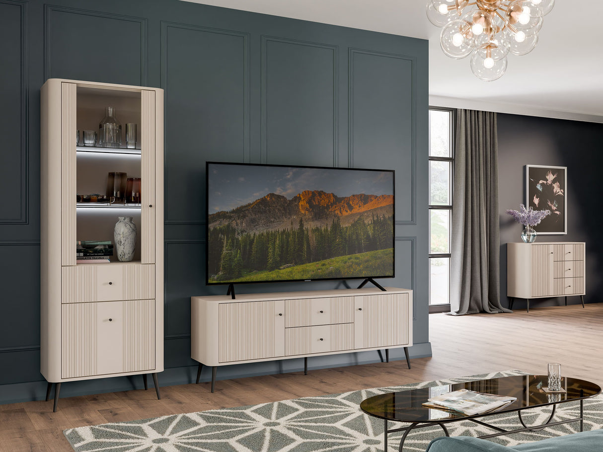 TV galds 596395 4098783