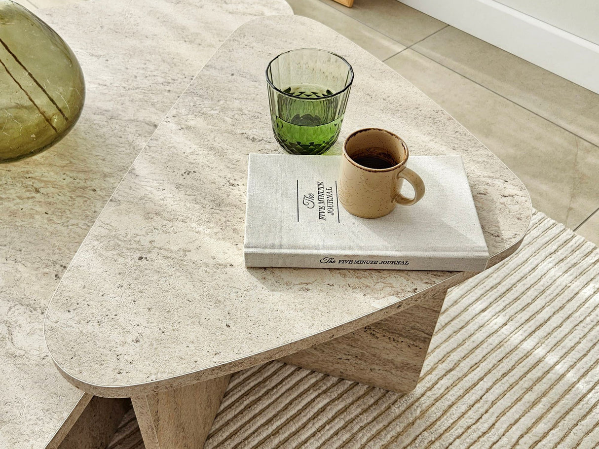 Žurnālu galdiņu komplekts 596984