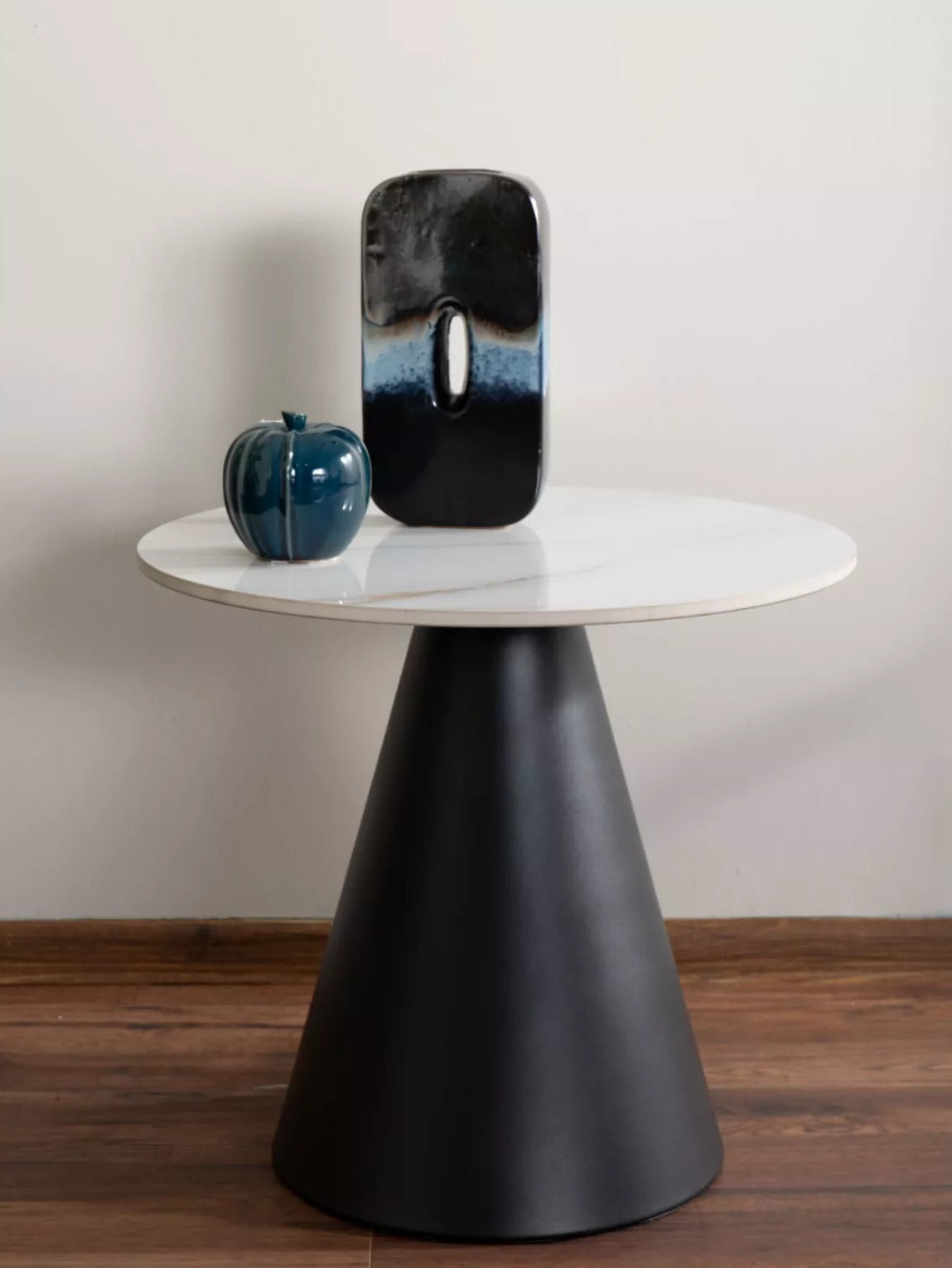 Žurnālu galdiņš 598060